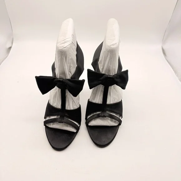 Stella McCartney Elegant Black Stiletto Heels with Bow Accent sz 9.5 - Picture 11 of 11